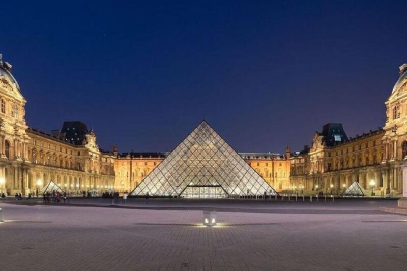 Paris: City By Night Tour - The Guide and Their Impact on the Tour