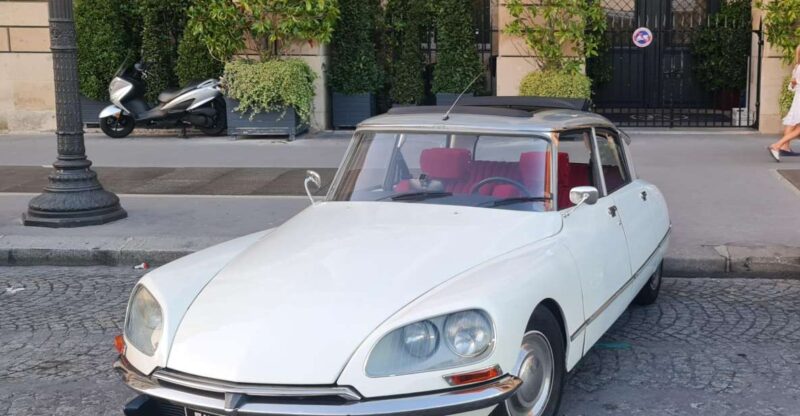 Paris: City Discovery Tour by Vintage Citroën DS Car - How the Tour Visits Key Neighborhoods and Districts