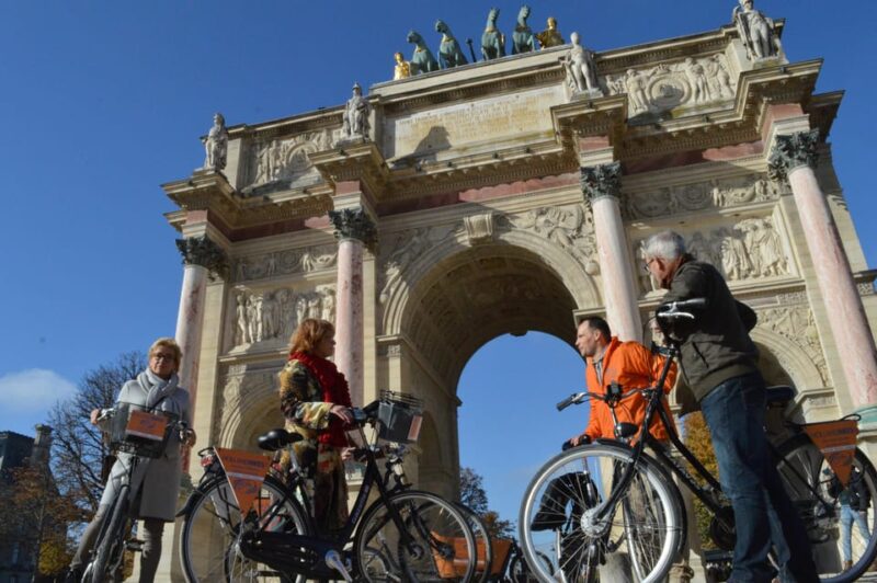 Paris: City Highlights Bike Tour - The Experience with Guides and Safety