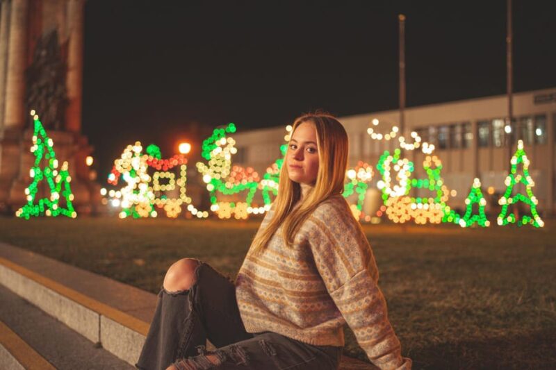 Paris: City of Lights Walking Tour and Seine River Cruise - Strolling Down the Champs-Élysées