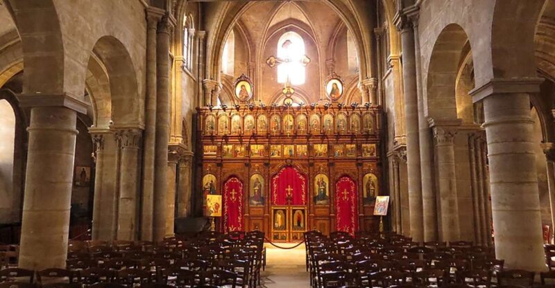 Paris: Classical Music Concert in Saint-Julien-le-Pauvre - Key Points