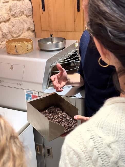 Paris: Coffee Roasting Workshop in Passage des Panoramas - Logistics: Meeting in the Historic Passage and Group Size