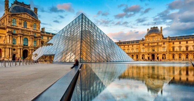 Paris: Côté Seine Tour - Riverside Tour - Exploring the Quays, Museums, and Esplanade des Invalides