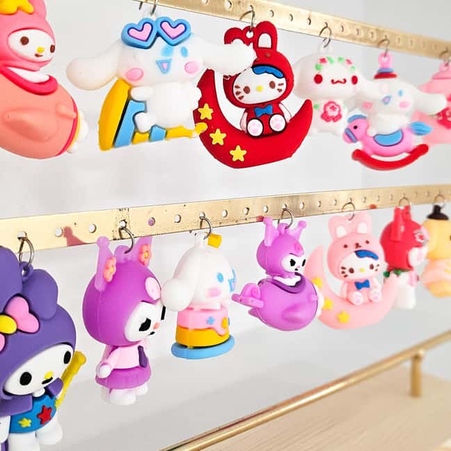 Paris: Create your phone strap, bag or keychain - The Appeal for All Ages and Families