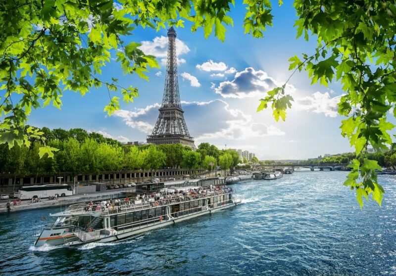 Paris: Day or Sunset Cruise with Drink, Ice Cream or Dessert - Treats Before and After Your Seine Cruise