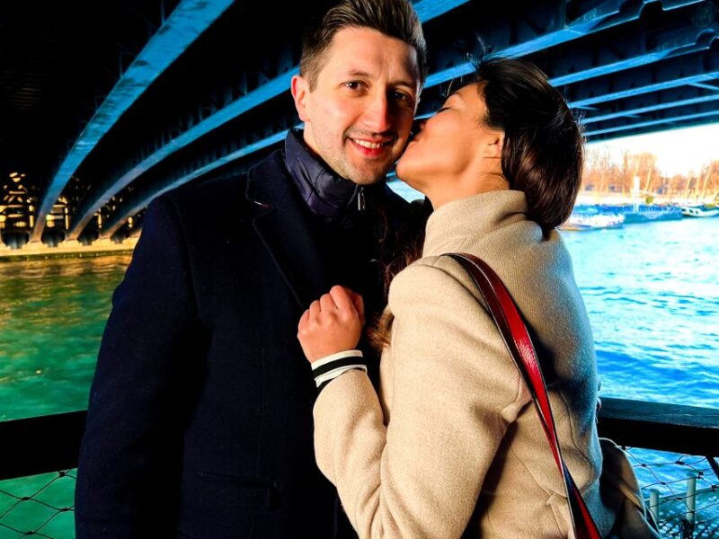 Paris: Day or Sunset Cruise with Drink, Ice Cream or Dessert - How This Tour Compares to Similar Options