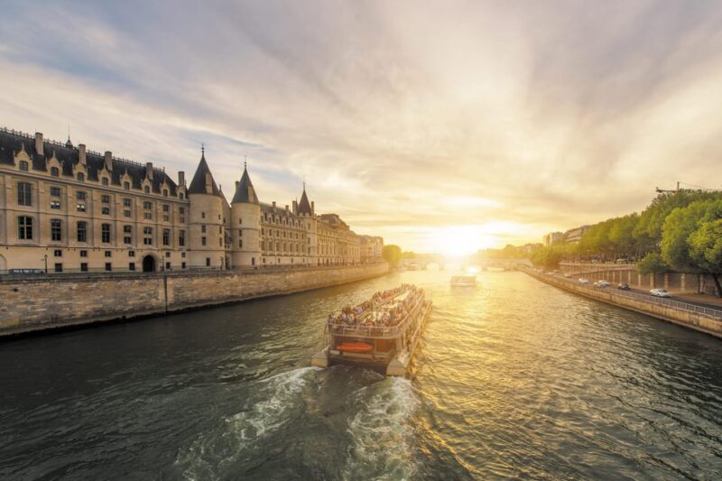 Paris: Dinner at The Eiffel Tower & Cruise - Comparing This Tour to Similar Experiences