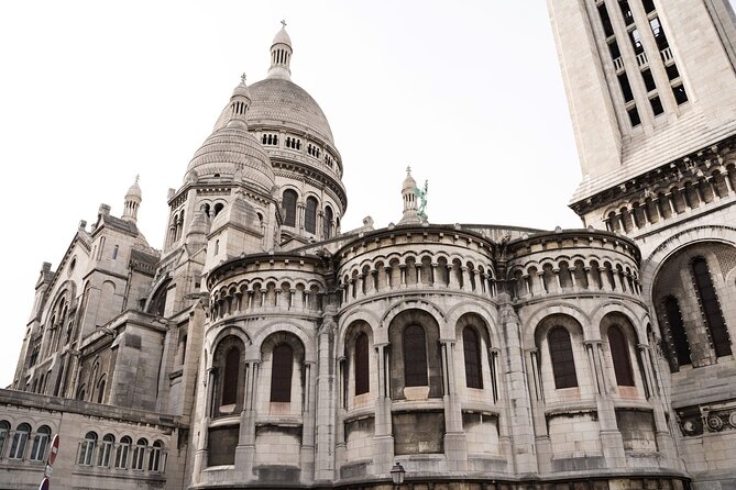 Paris: Discover Hidden Montmartre on a Walking Tour - Practicalities: Accessibility and Group Size