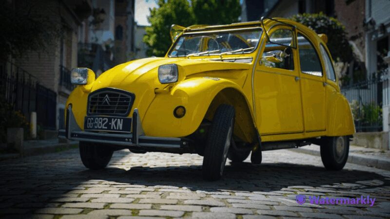 Paris: Discover Paris 2CV - The Experience of Driving in a Vintage Citroën