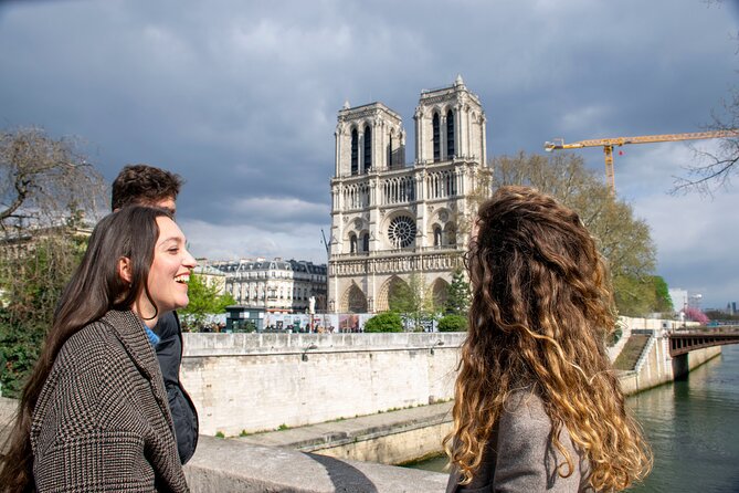 Paris E-Bike Private Tour: Discover the City Highlights in 3hours - Ending at Les Invalides with Scenic Views