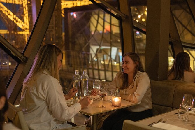 Paris Early Evening Dinner at Eiffel Tower's Madame Brasserie - Paris Early Evening Dinner at Eiffel Towers Madame Brasserie: A Gourmet Experience with Iconic Views