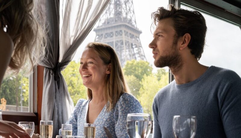 Paris: Early Evening Dinner Cruise on the River Seine - Who Should Book This Experience?