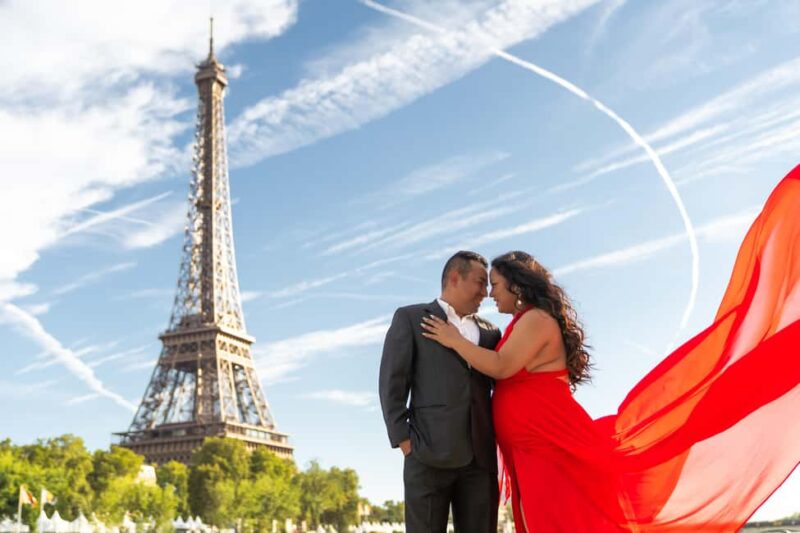 Paris: Eiffel Tower Glamor Photoshoot with Dress Options - Pricing and What’s Included