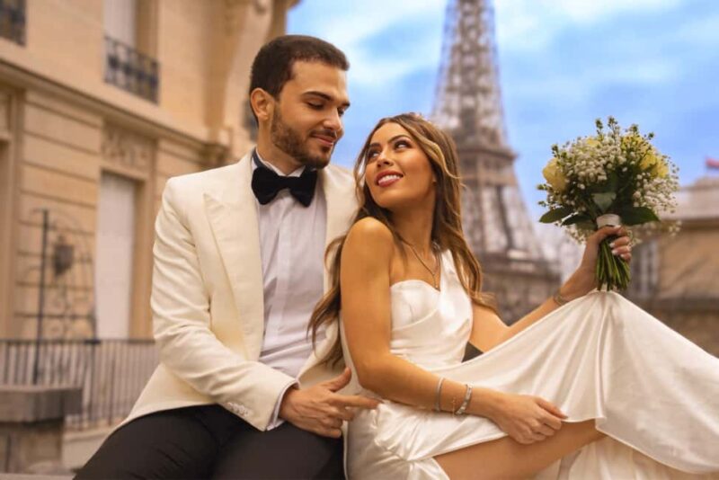 Paris: Eiffel Tower & Louvre Photoshoot with High-End Edits - Exploring the Louvre Pyramid for Artistic Backdrops