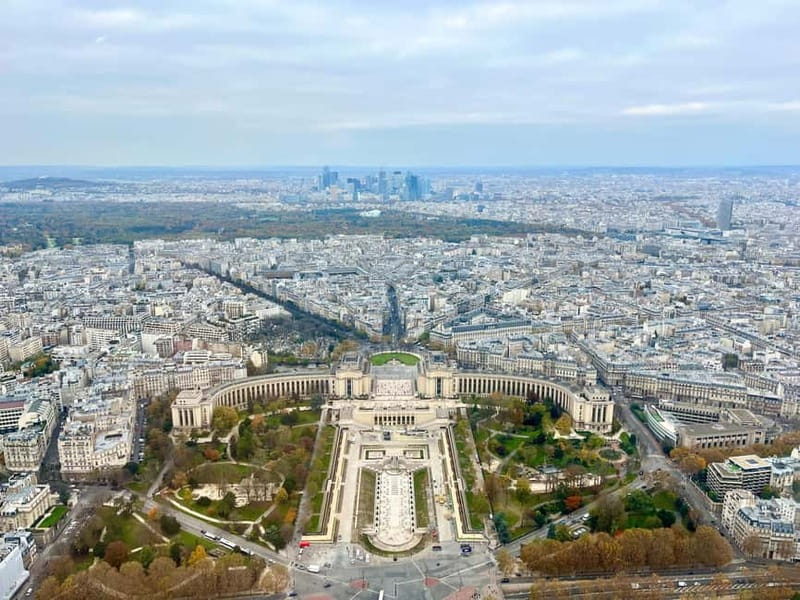 Paris: Eiffel Tower Summit or Second Floor Guided Tour - The Guide: Knowledgeable and Friendly