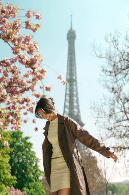 Paris: Eiffel Tower Vintage Photoshoot - Value for Money and Additional Options