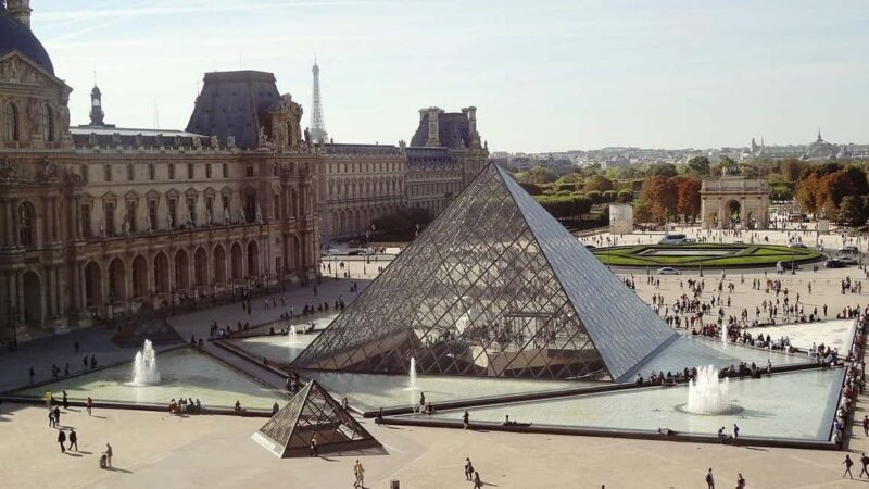 Paris: Essential City Pass for Top Attractions - Practical Details: Meeting, Timing, and Accessibility