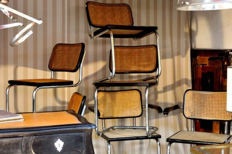 Paris: Flea Market Insider's Tour in Extra-Small Group - Inside the World’s Largest Flea Market