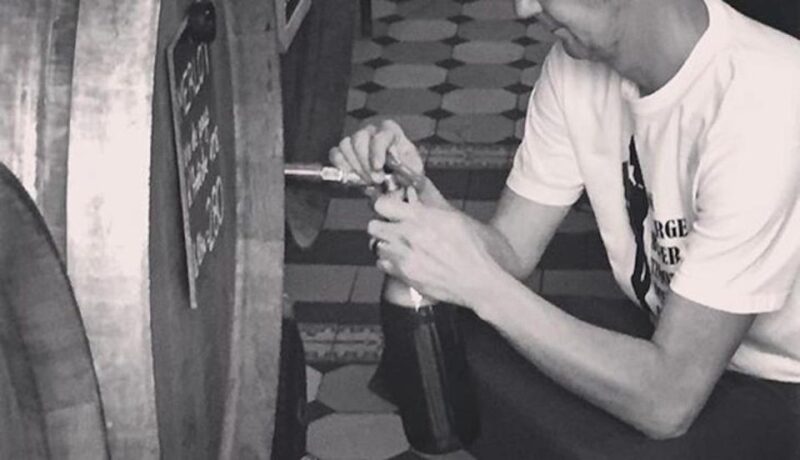 Paris: Food Market Tour in Bastille - Inside Aligre Market: Covered and Outdoor Sections