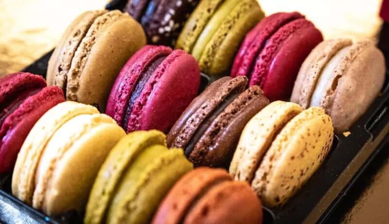 Paris: Food Trail Across the Right and Left Banks - Discover the Flavors of Paris on a 5-Hour Food Tour