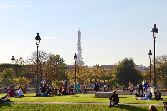 Paris Free Walking Tour (Tip-Based) - Eiffel Tower: Construction and Views