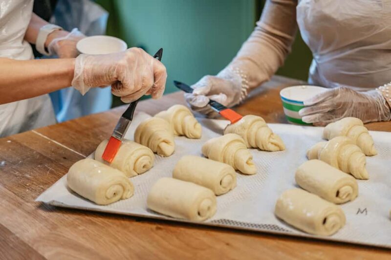 Paris: French Croissant Baking Class with a Chef - Accessibility and Language Support