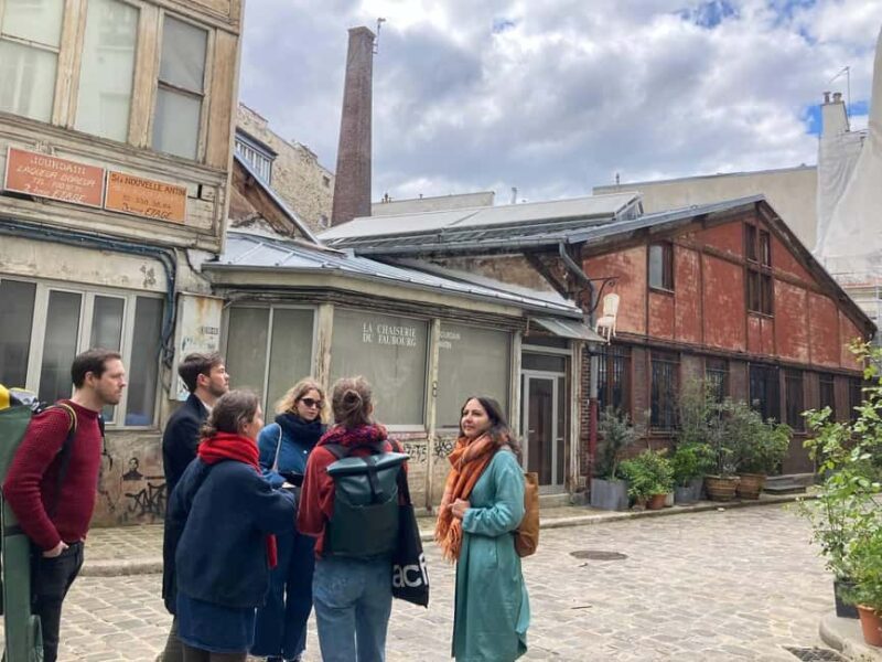 Paris: French Revolution Tour Relive the 14th July 1789 - The Guide: Robin’s Storytelling Style and Expertise