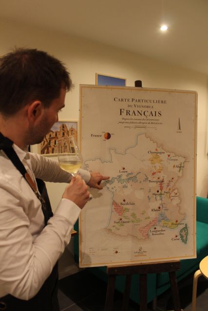 Paris: French Wine and Cheese Guided Tasting - Tasting Champagne and Exclusive Family Champagne