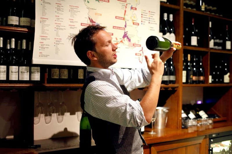 Paris: French Wine Tasting Class with Sommelier - The Importance of Food and Wine Pairing