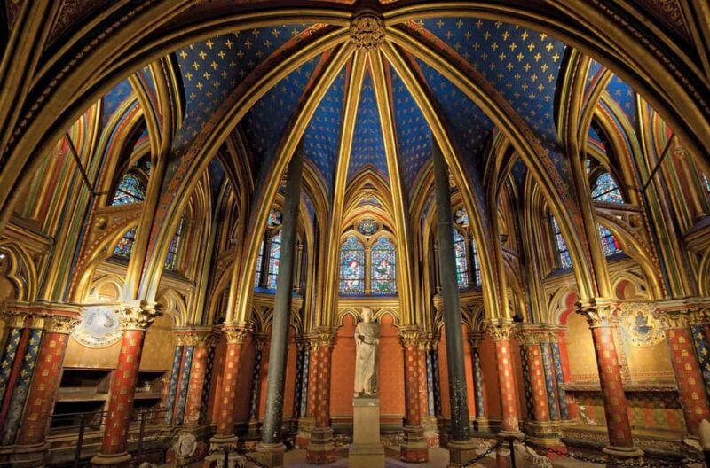 Paris: From the Roman Era to the Middle Age Walking Tour - Key Points