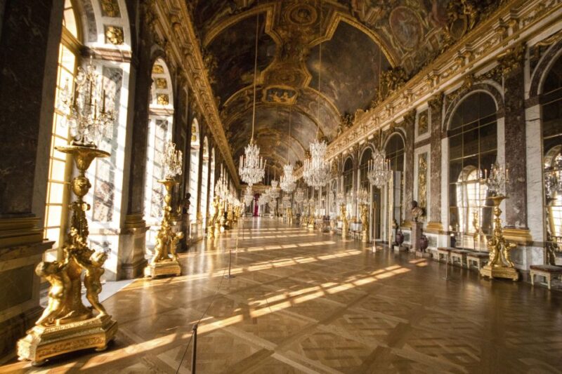 Paris: Gardens of Versailles Walking Tour & Palace Entry - Inside the Palace: Key Rooms and Highlights