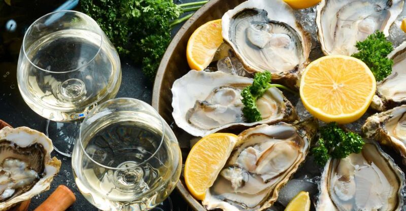 Paris: Gastronomic Private Walking Tour with Food Tastings - Key Points