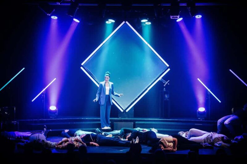 Paris - Giorda's "Hypn'ose" show at the Européen - Discover the Unique Show at LEuropéen with Giorda’s "Hypnose"