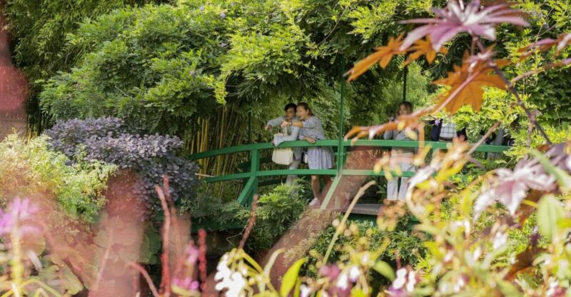 Paris: Giverny & Versailles Small Group or Private Tour - Why This Tour Is a Solid Choice