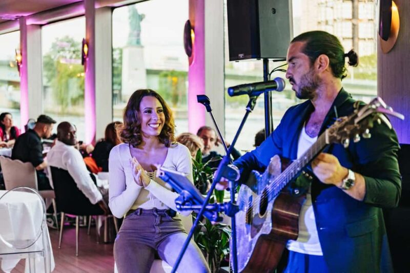 Paris: Gourmet Dinner Cruise on Seine River with Live Music - Practicalities and Customer Experience