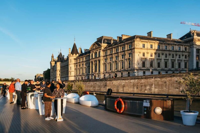 Paris: Gourmet Dinner Cruise on Seine River with Live Music - Limitations and Considerations