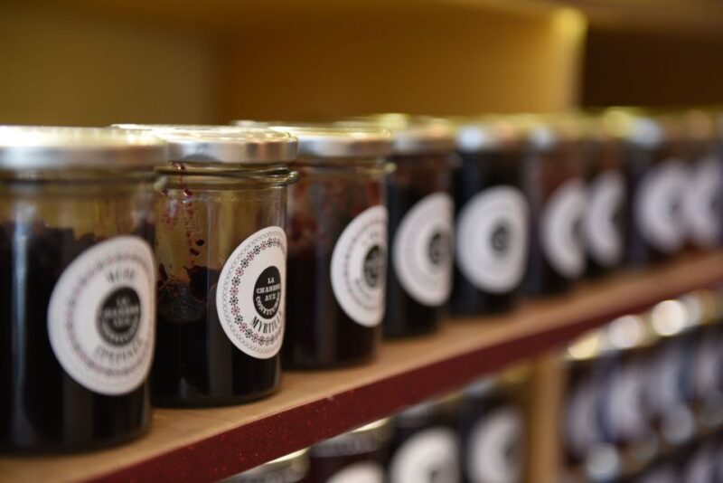 Paris Gourmet: Food Tour in South Montmartre - Welcome to South Montmartre: A Neighborhood of Artistic and Cultural Heritage