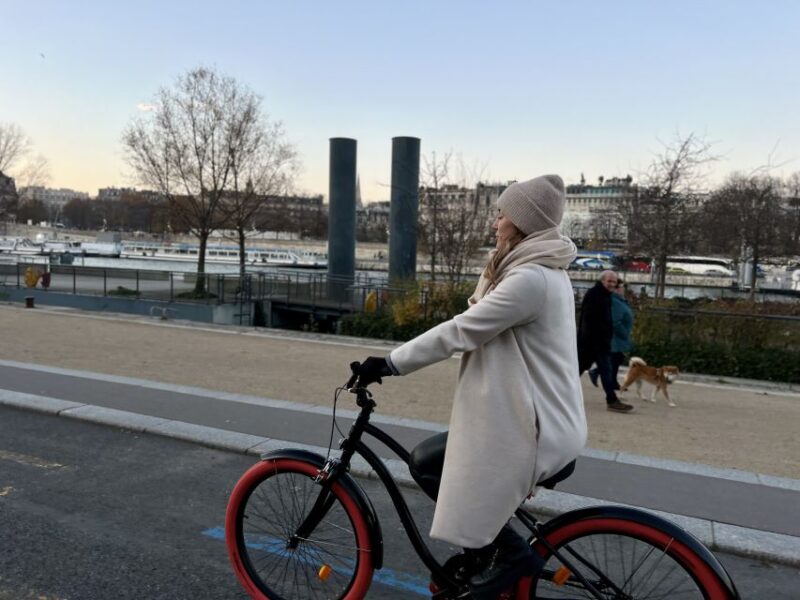 Paris: Guided City Highlights Bike Tour - Explore Paris’s Highlights on a Guided Bike Tour for All Ages