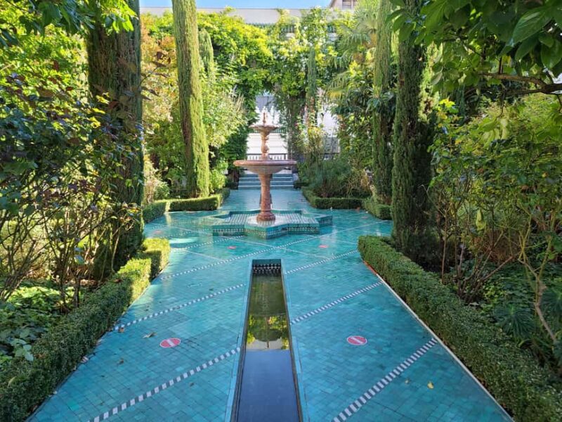 Paris: Guided Tour of the Grand Mosque & Secret Gardens - Exploring the Moorish Architecture and Artistic Details
