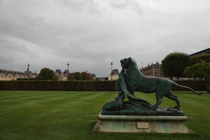 Paris Half Day Private Customized Walking Tour, Transport Options - The Iconic Avenues and Views of the Eiffel Tower