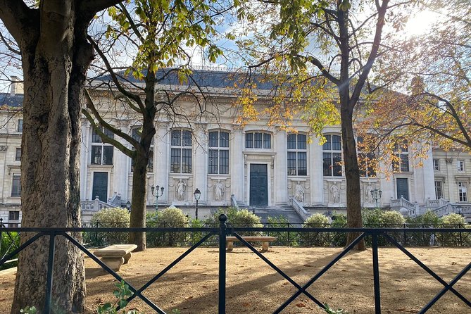 Paris Half Day Semi Private Tour with Private Options - Why This Tour Offers Great Value