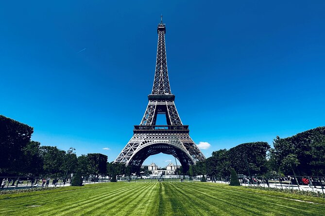 Paris Highlights: Private Sightseeing Car Tour - An Overview of Pariss Main Sights