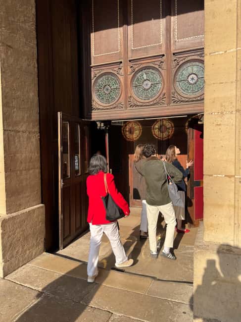 Paris: Historic Churches Walking Tour with Drink - Practical Details and Logistics