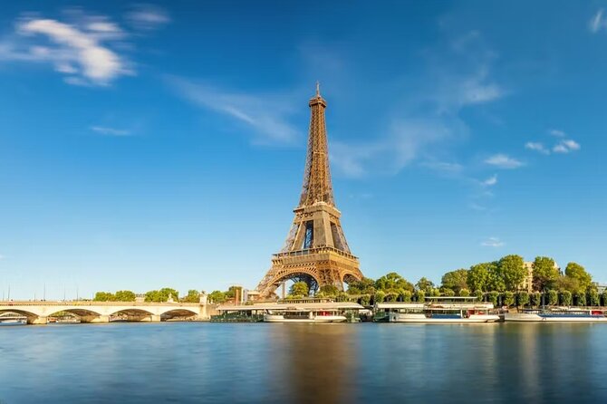 Paris Insider's Small Group Tour with Seine Sightseeing Cruise - Explore Paris’s Iconic Landmarks and Hidden Corners with the Small Group Tour