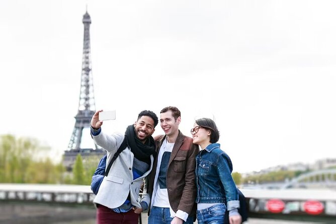 Paris Insider's Small Group Tour with Seine Sightseeing Cruise - Cross a Paris Bridge and Embark on the Seine Cruise