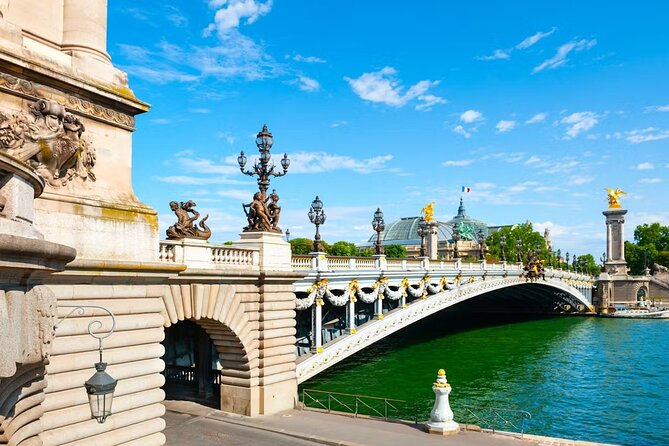 Paris Insider's Small Group Tour with Seine Sightseeing Cruise - Practical Details and Flexibility