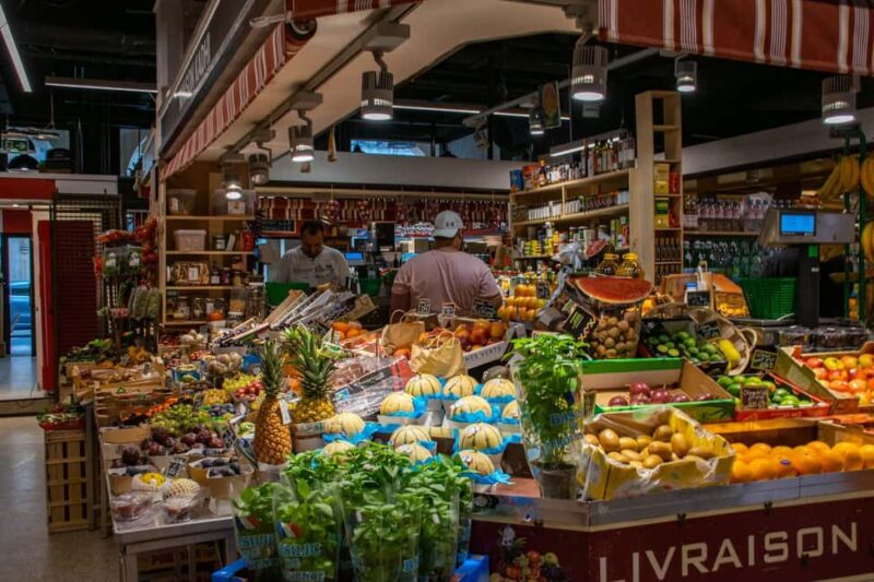 Paris: Introduction to your Neighborhood Tour - Accessibility and Flexibility in Planning