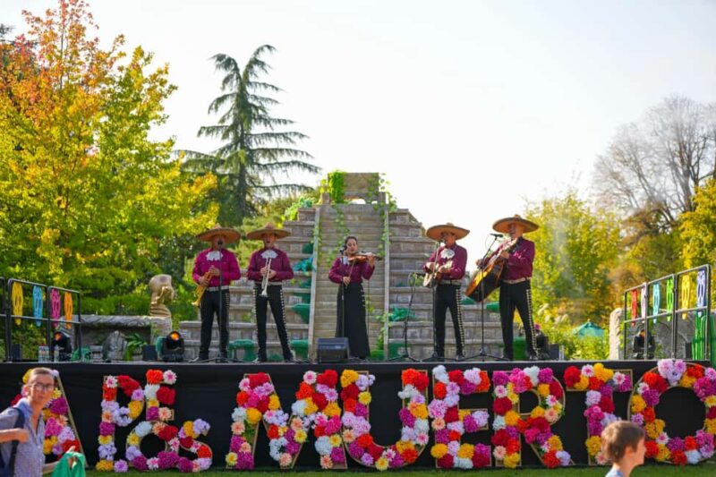 Paris: Jardin d'Acclimatation 1-Day Unlimited Pass - Interactive and Themed Experiences in the Park