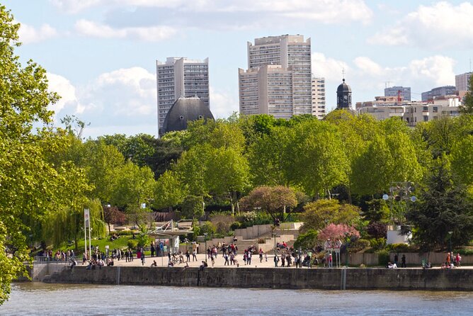 Paris, je taime Movie Locations Private Tour in Paris - Discovering the Busy Enfants-Rouges Neighborhood in the 3rd Arrondissement