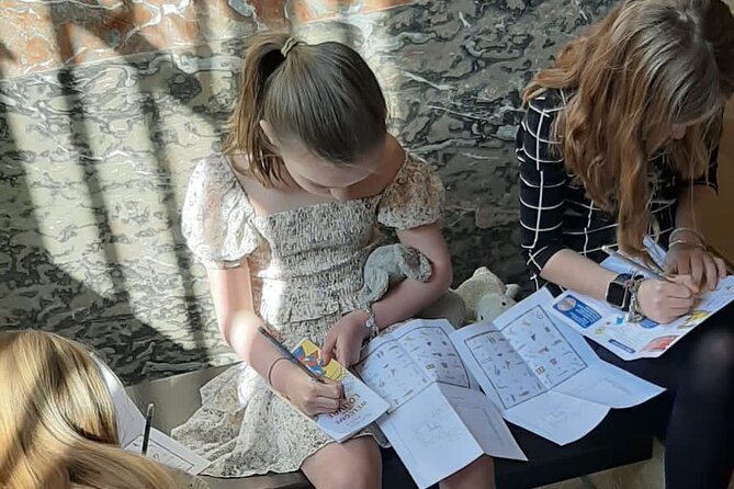 Paris Kids Louvre Treasure Hunt Private Tour - The Louvres Entrance: Skip-the-Line Privileges for Families